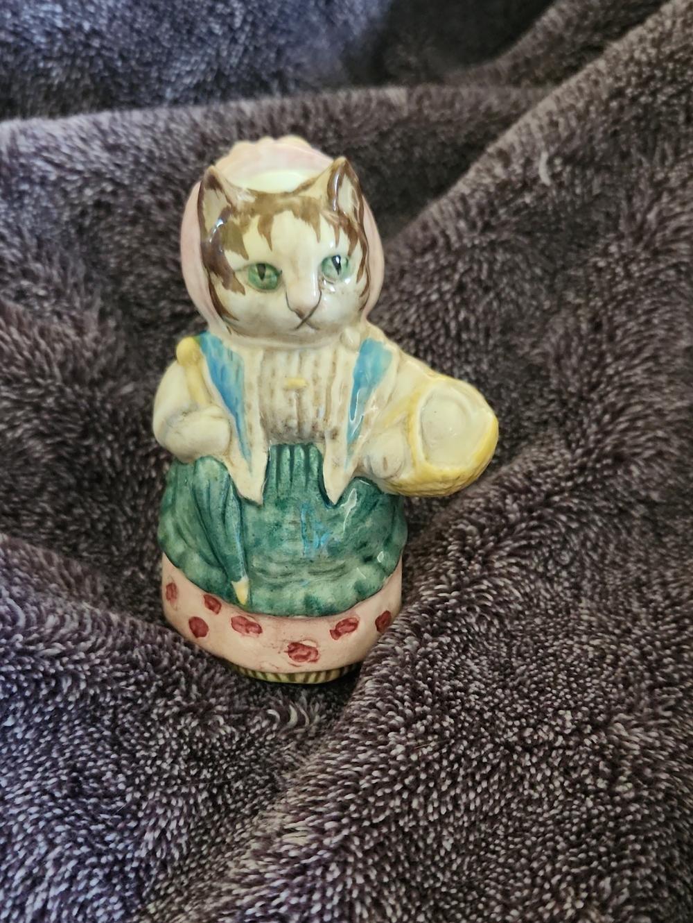 Cousin Ribby - Royal Albert Cat Figurine 1970